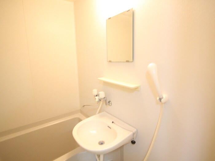 物件内観写真8　(洗面)