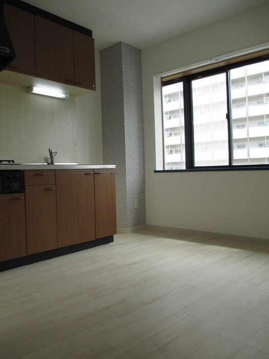 物件内観写真6　(居室)