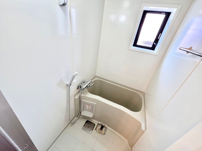 物件内観写真12　(バス／シャワールーム等)