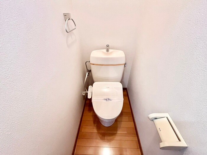 物件内観写真13　(トイレ)