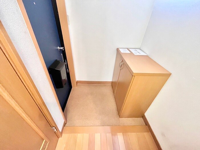 物件内観写真15　(玄関)