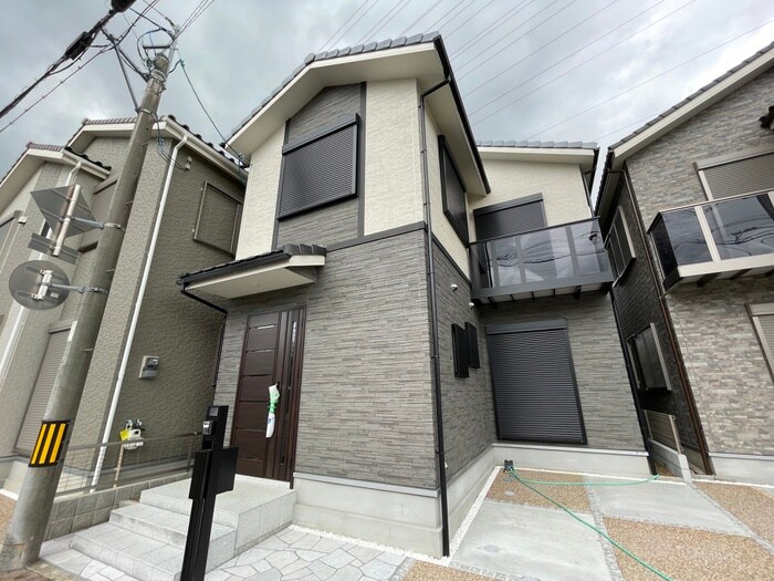 物件外観写真2　(外観写真)