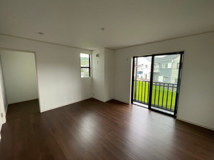 物件内観写真11　(居室)