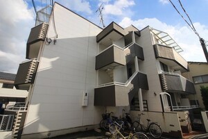 リヴネスト外観写真