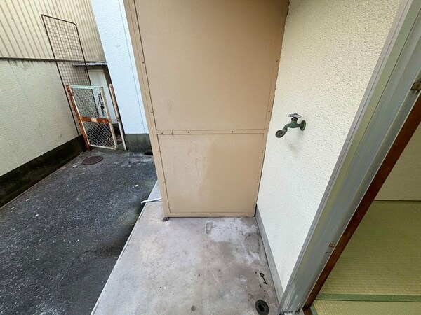 洗濯機置場