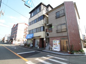 レジデンスマキ外観写真