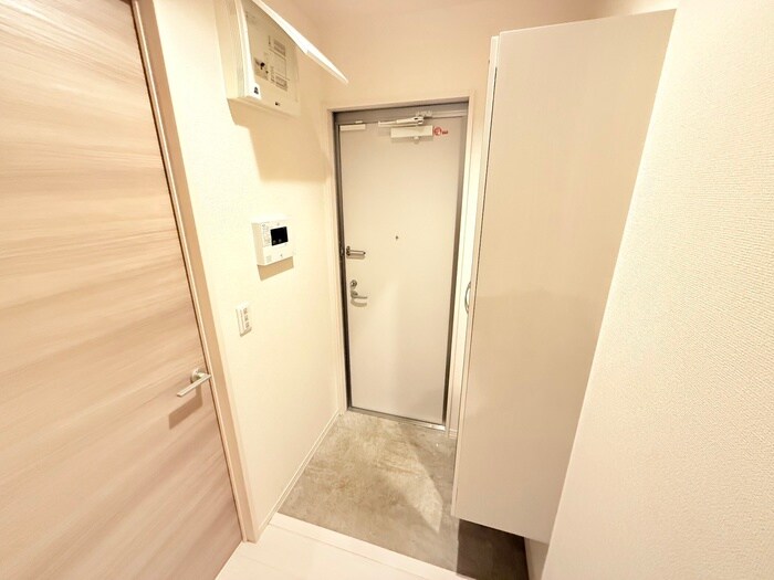 物件内観写真15　(玄関)