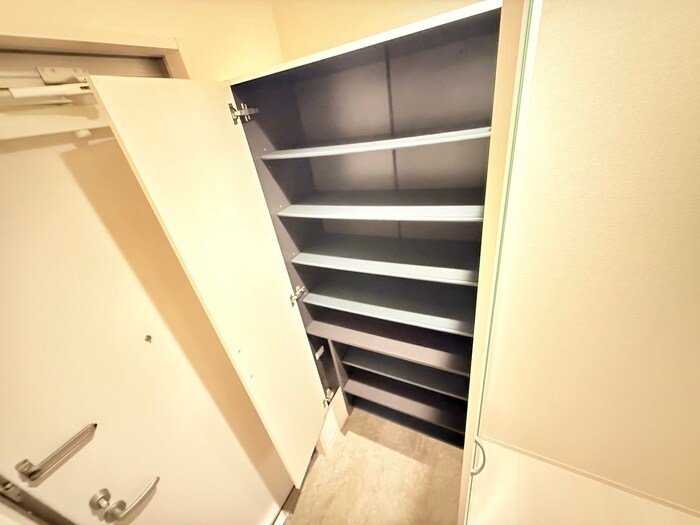 物件内観写真21　(靴箱)