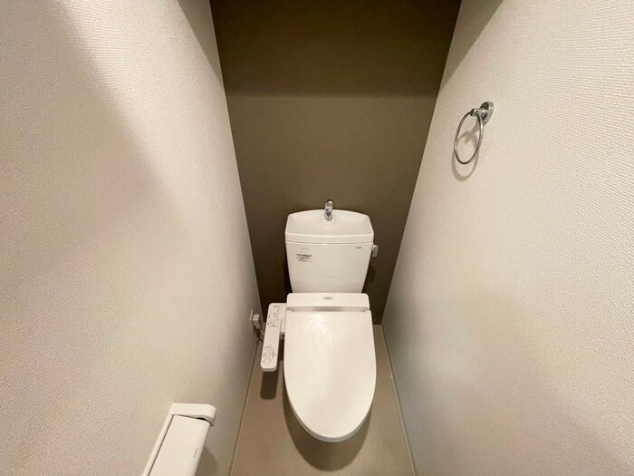 物件内観写真13　(トイレ)