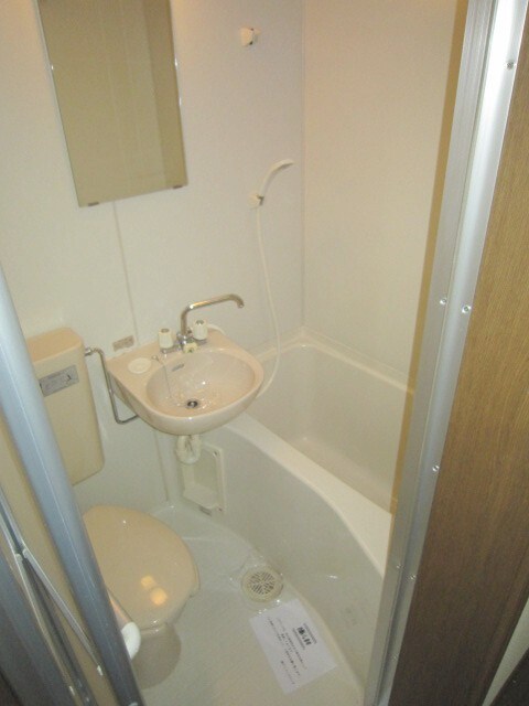 物件内観写真6　(トイレ)