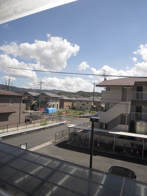 物件内観写真12　(室内からの展望)