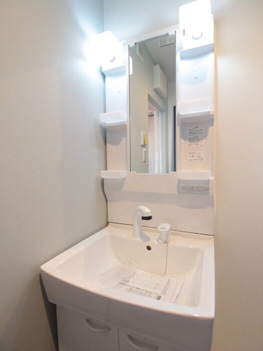 物件内観写真10　(洗面)