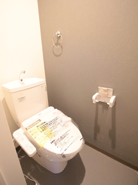 物件内観写真11　(トイレ)