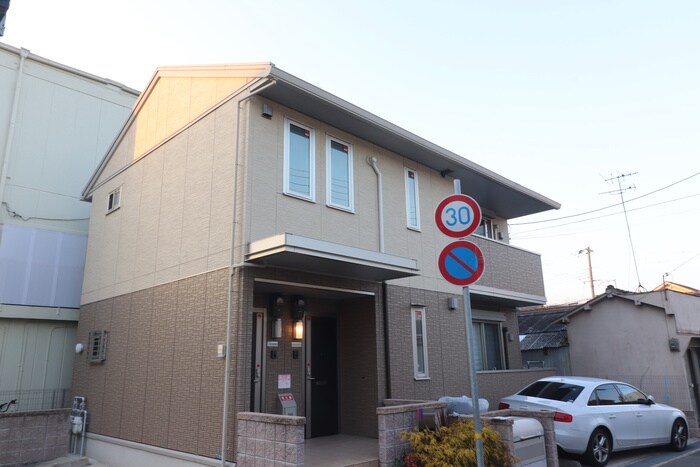 物件外観写真3　(外観写真)