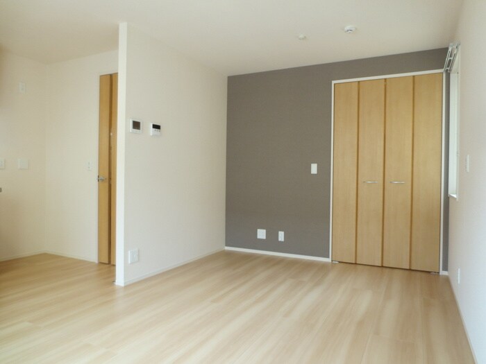 物件内観写真10　(居室)