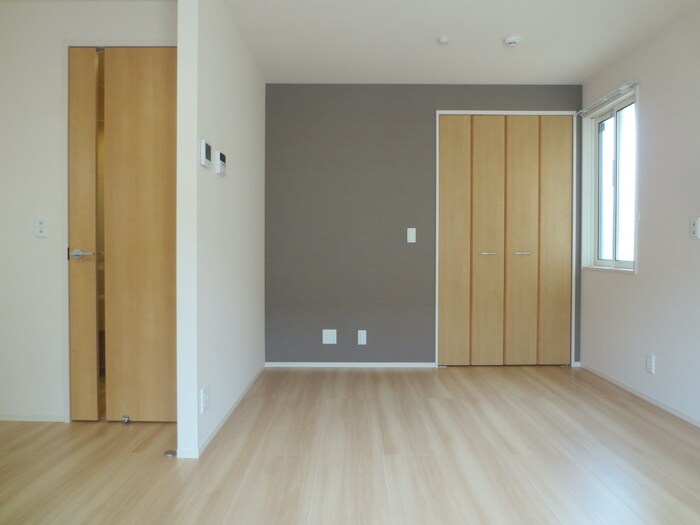 物件内観写真11　(居室)