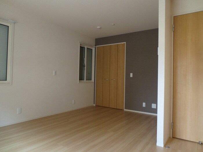 物件内観写真12　(居室)