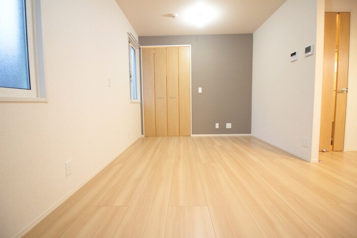 物件内観写真14　(居室)