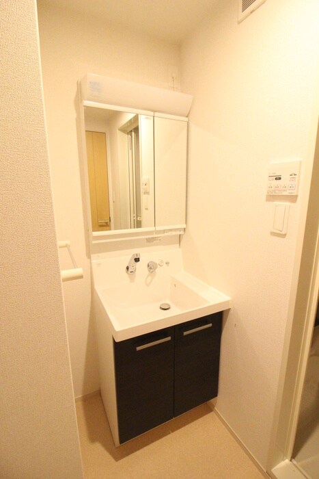 物件内観写真13　(洗面)