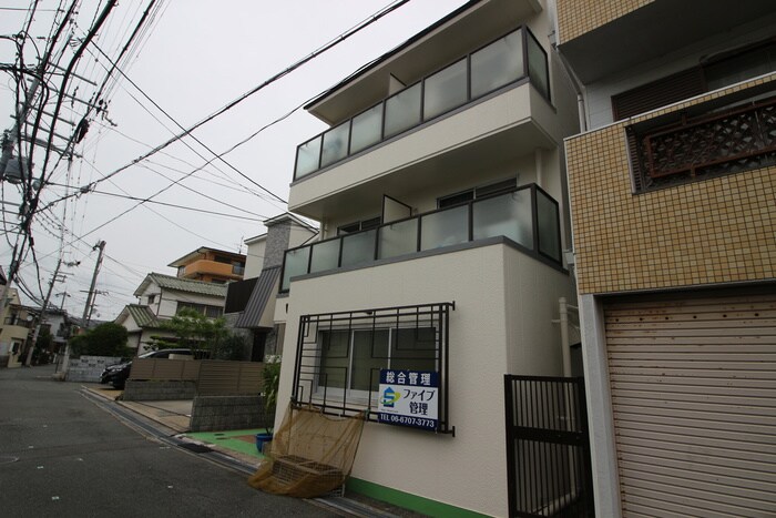 物件外観写真2　(外観写真)