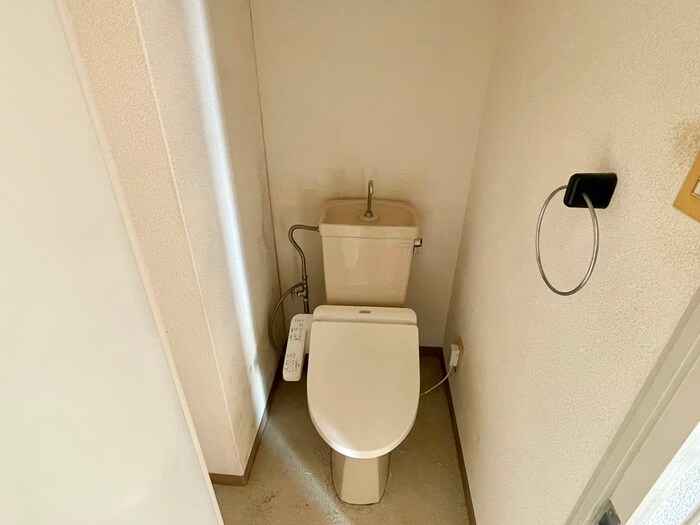 物件内観写真10　(トイレ)
