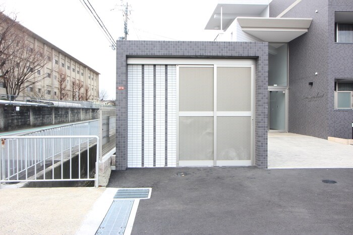 物件外観写真4　(周辺環境)