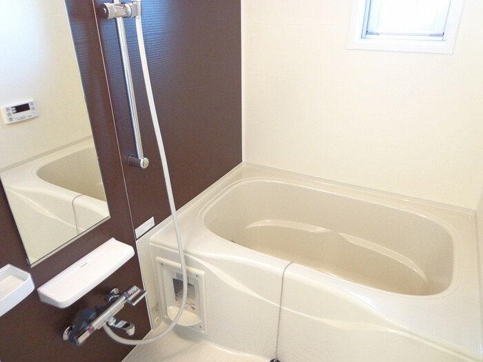 物件内観写真11　(バス／シャワールーム等)