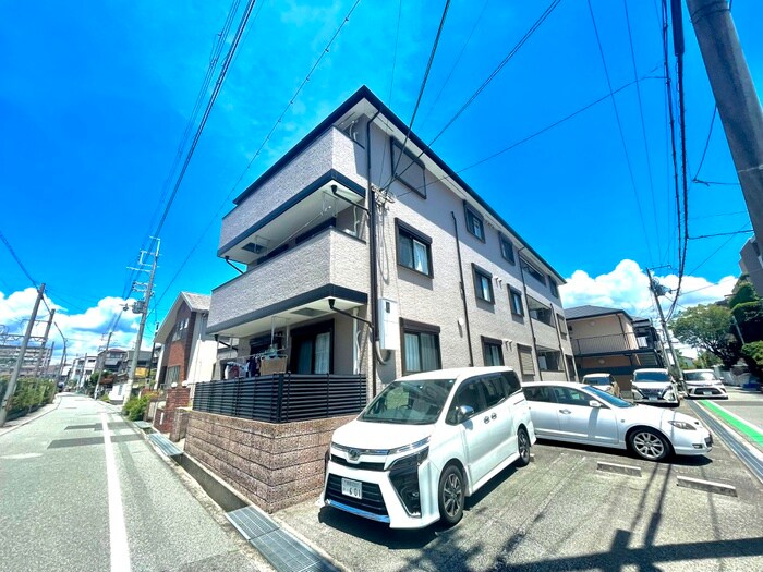 物件外観写真1　(外観写真)