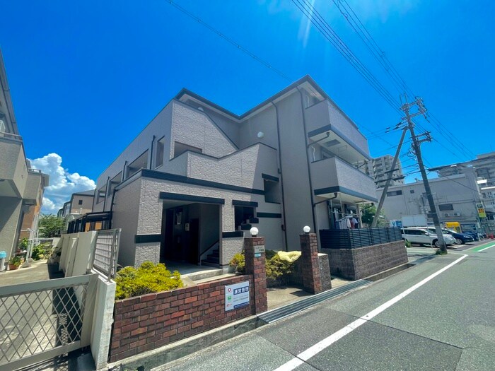 物件外観写真2　(外観写真)