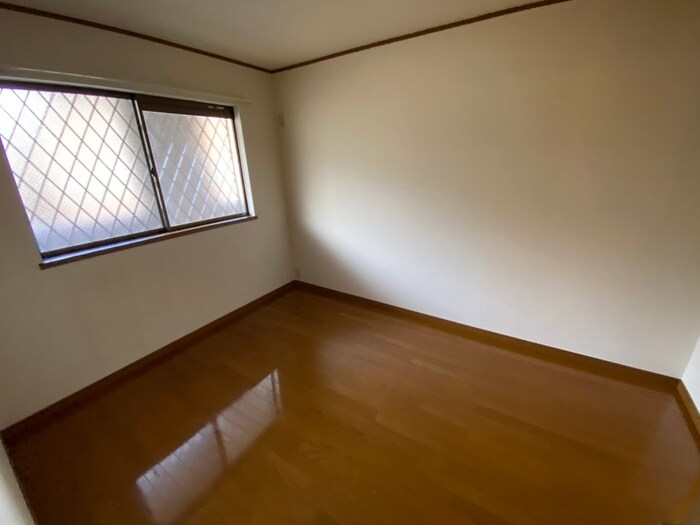 物件内観写真12　(居室)