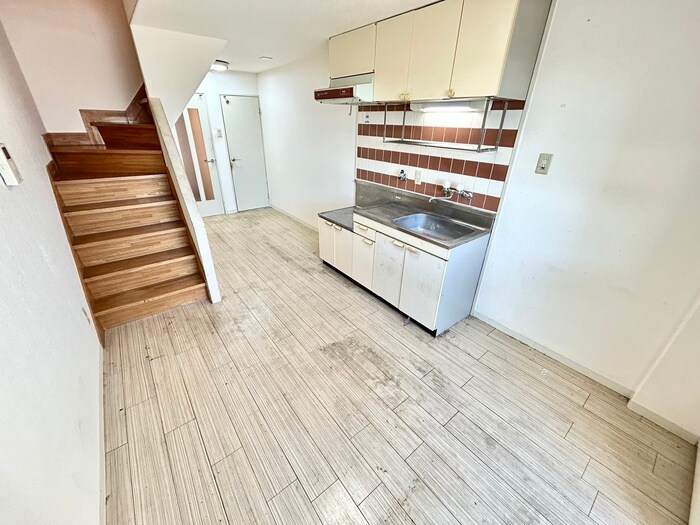 物件内観写真7　(居室)