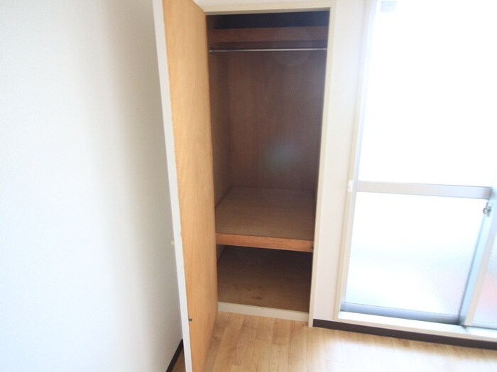 物件内観写真15　(収納)