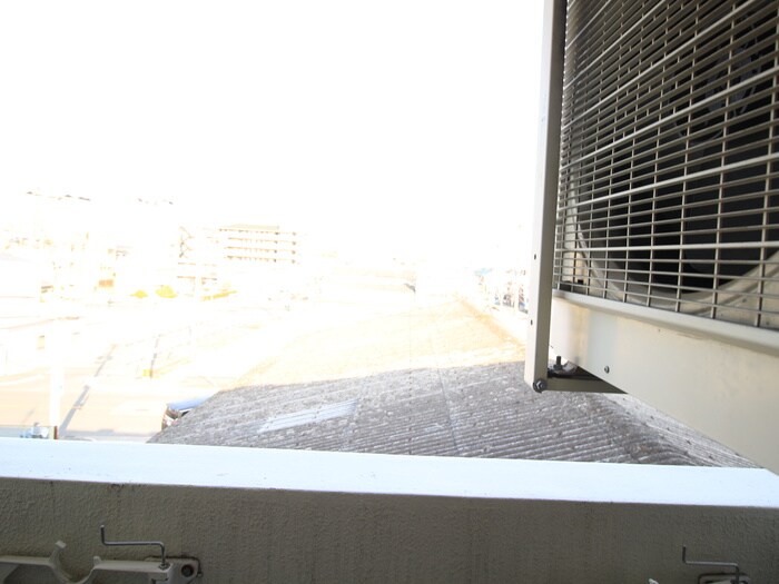 物件内観写真17　(室内からの展望)