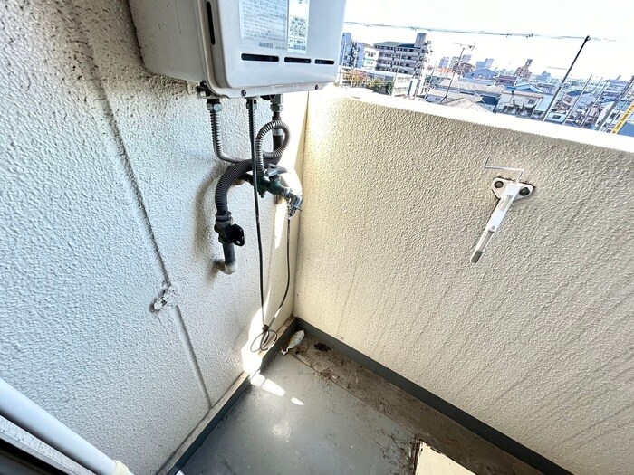 物件内観写真21　(洗濯機置場)