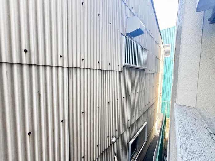 物件内観写真22　(室内からの展望)