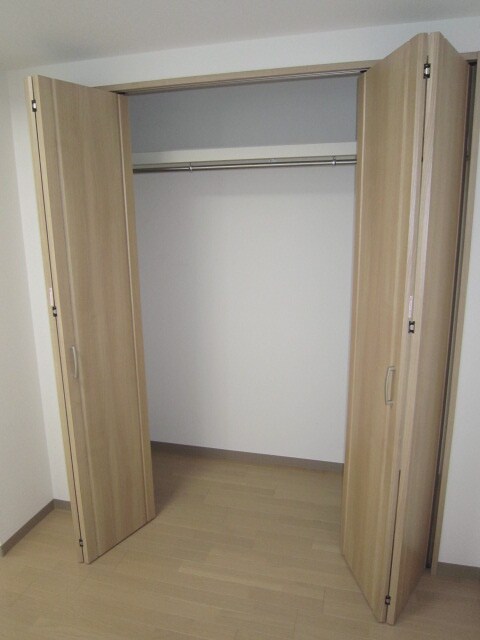 物件内観写真8　(収納)