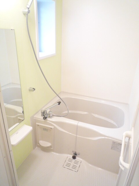物件内観写真9　(バス／シャワールーム等)