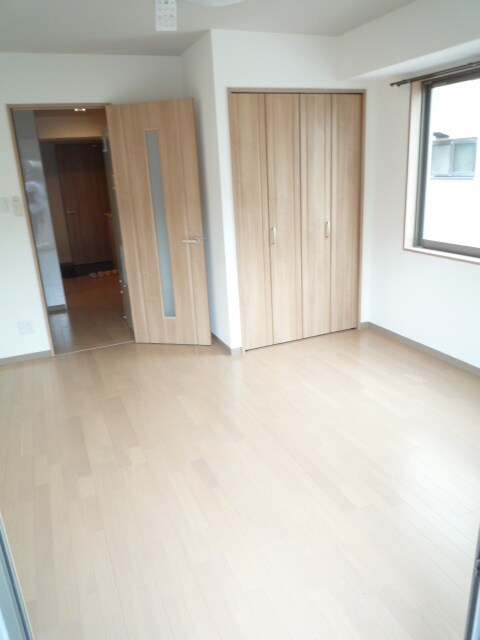 物件内観写真13　(居室)