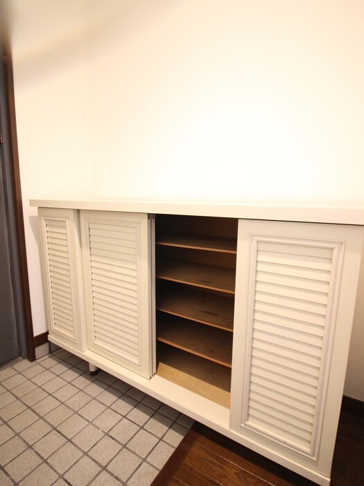 物件内観写真17　(靴箱)