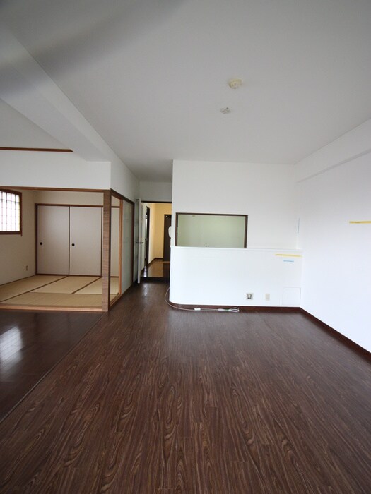 物件内観写真21　(居室)