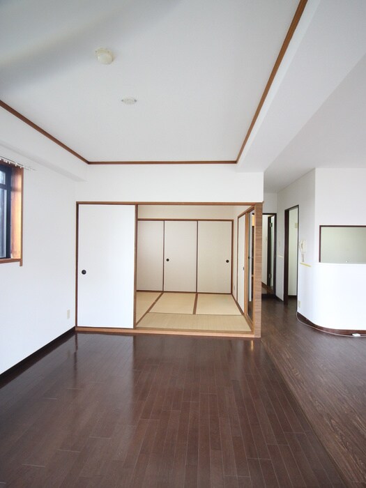 物件内観写真22　(居室)