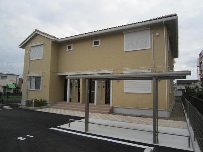 物件外観写真1　(外観写真)