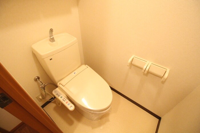 物件内観写真10　(トイレ)