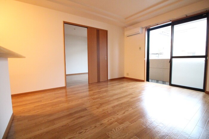 物件内観写真14　(居室)