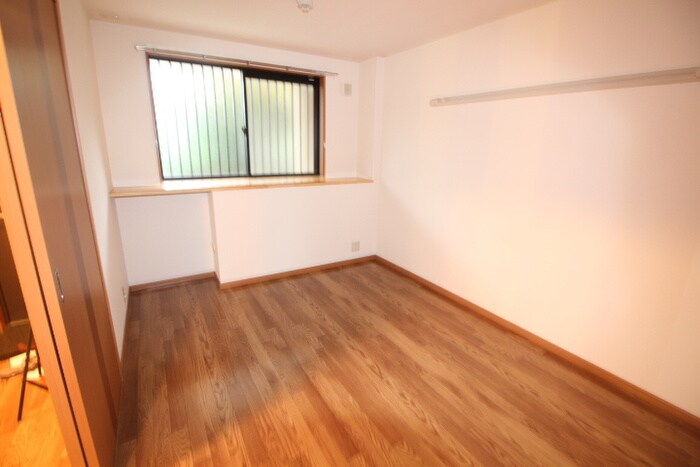 物件内観写真22　(居室)