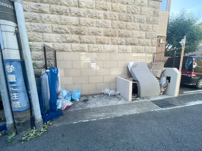 物件外観写真6　(建物設備)