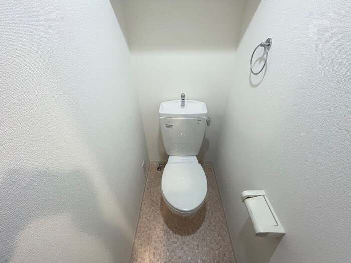 物件内観写真13　(トイレ)