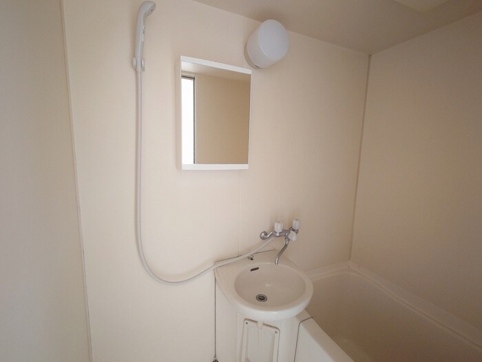 物件内観写真11　(洗面)