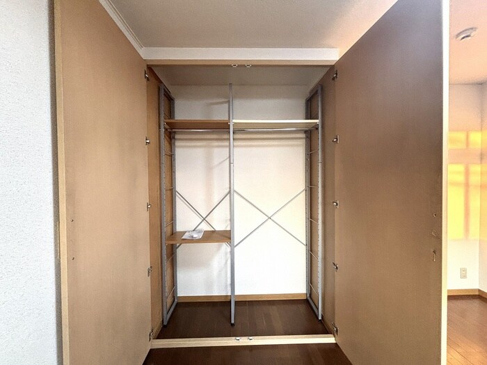 物件内観写真13　(収納)