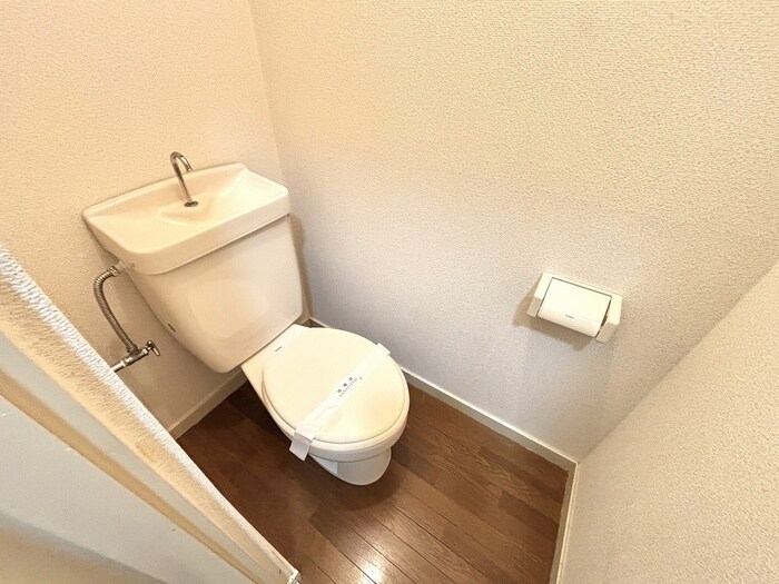 物件内観写真7　(トイレ)